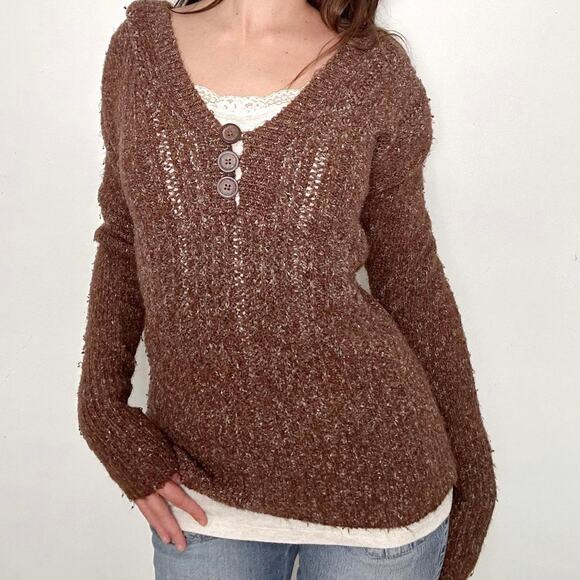 The cutest y2k maurices brown cable knit sweater with hood - Picture 2 of 8